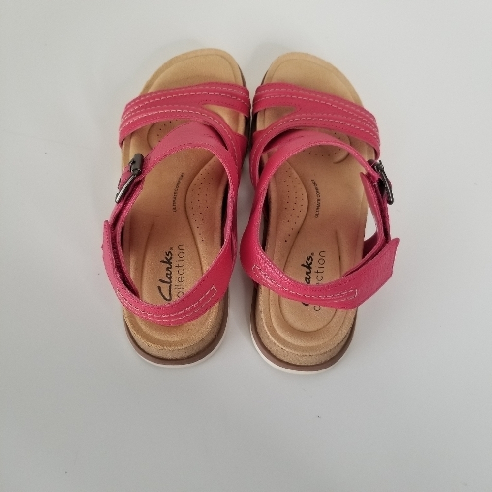 Clarks Brynn Step Adjustable Crossover Strap Sand… - image 7